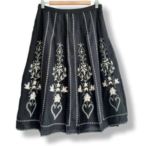 TRISTAN & ISEUT 100% Wool Plisse Midi Skirt Floral Embroidery B&W Sz 6 - Picture 1 of 14